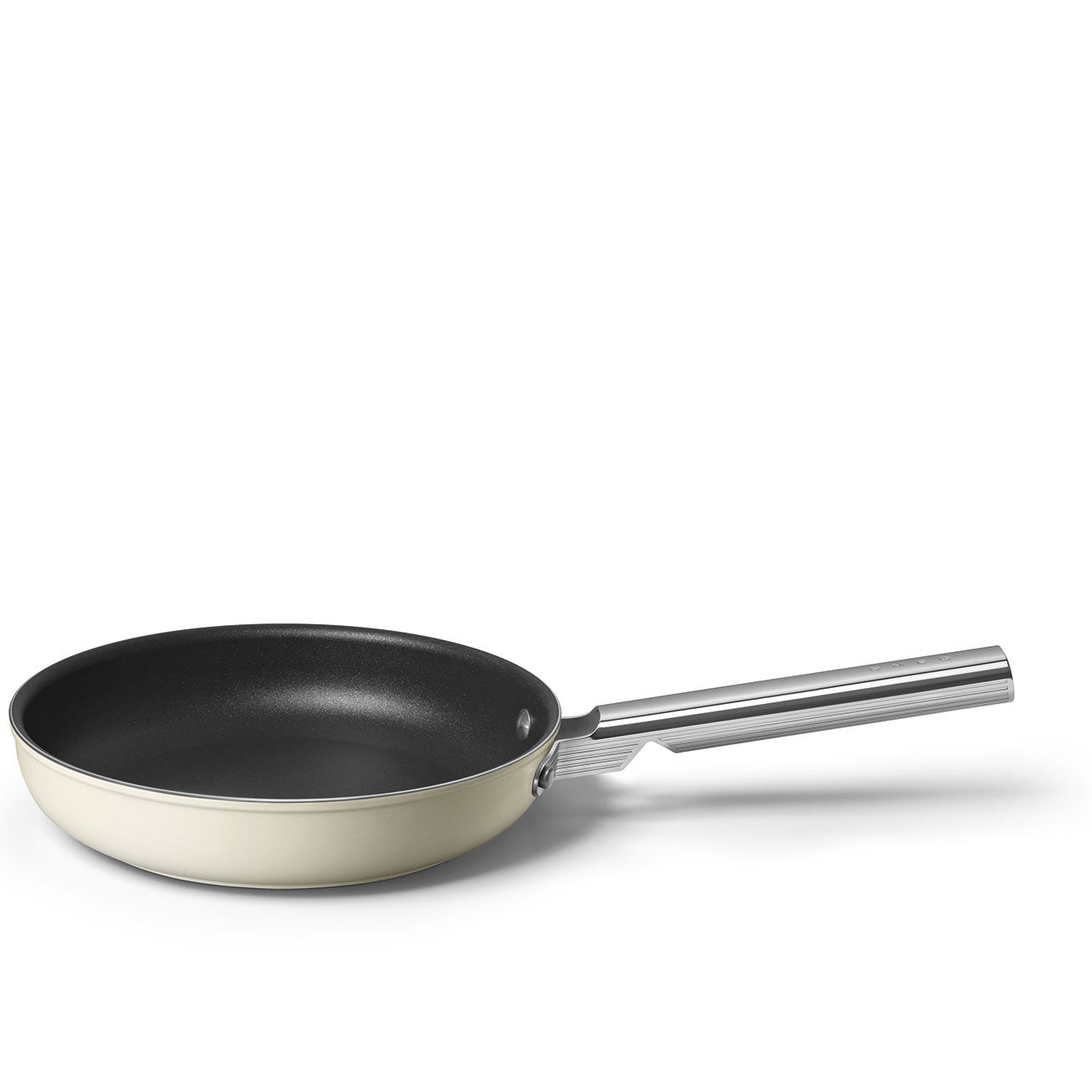 Set of 4 Smeg Matte Cream Non-Stick Frying Pans