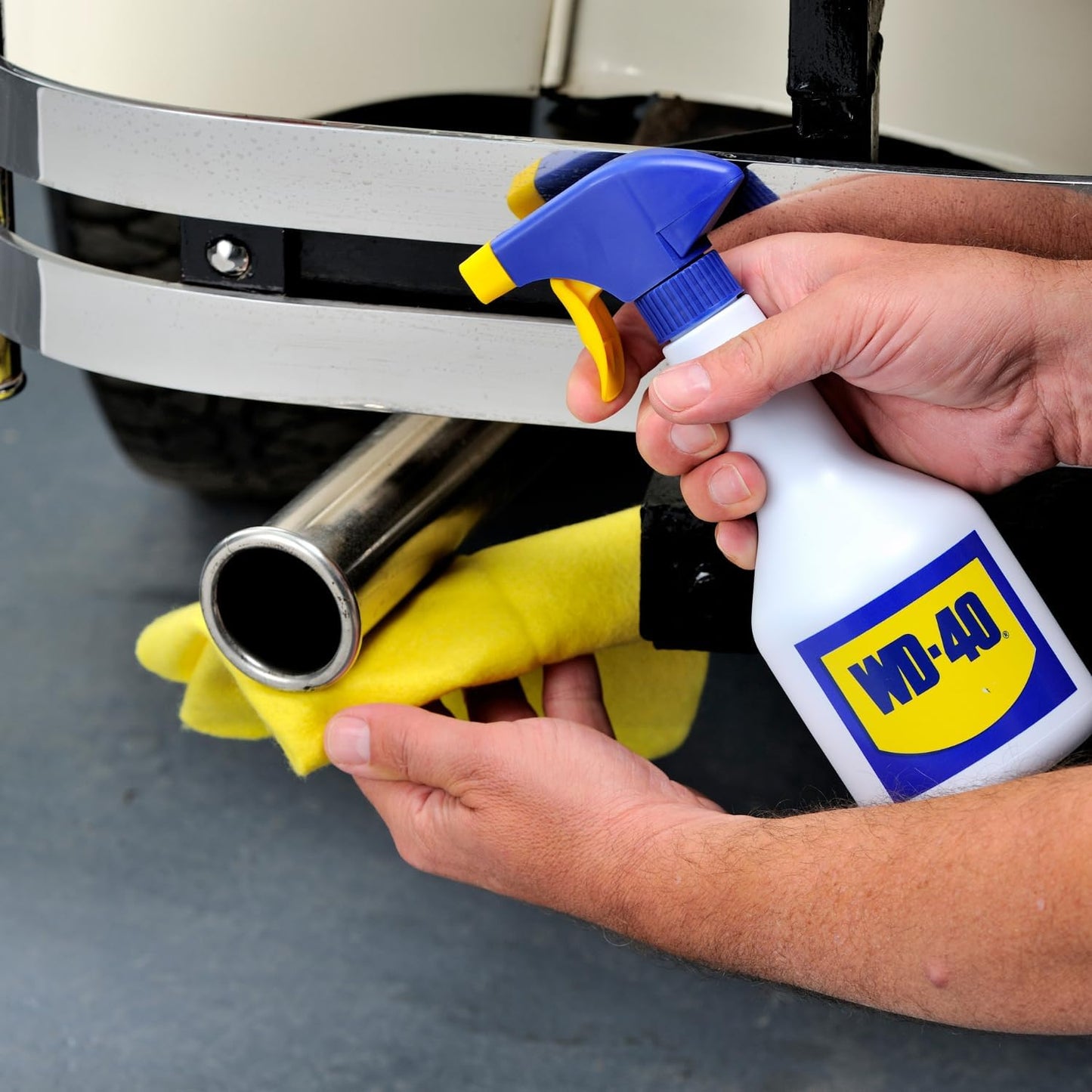Multipurpose oil 5L can + WD-40 sprayer