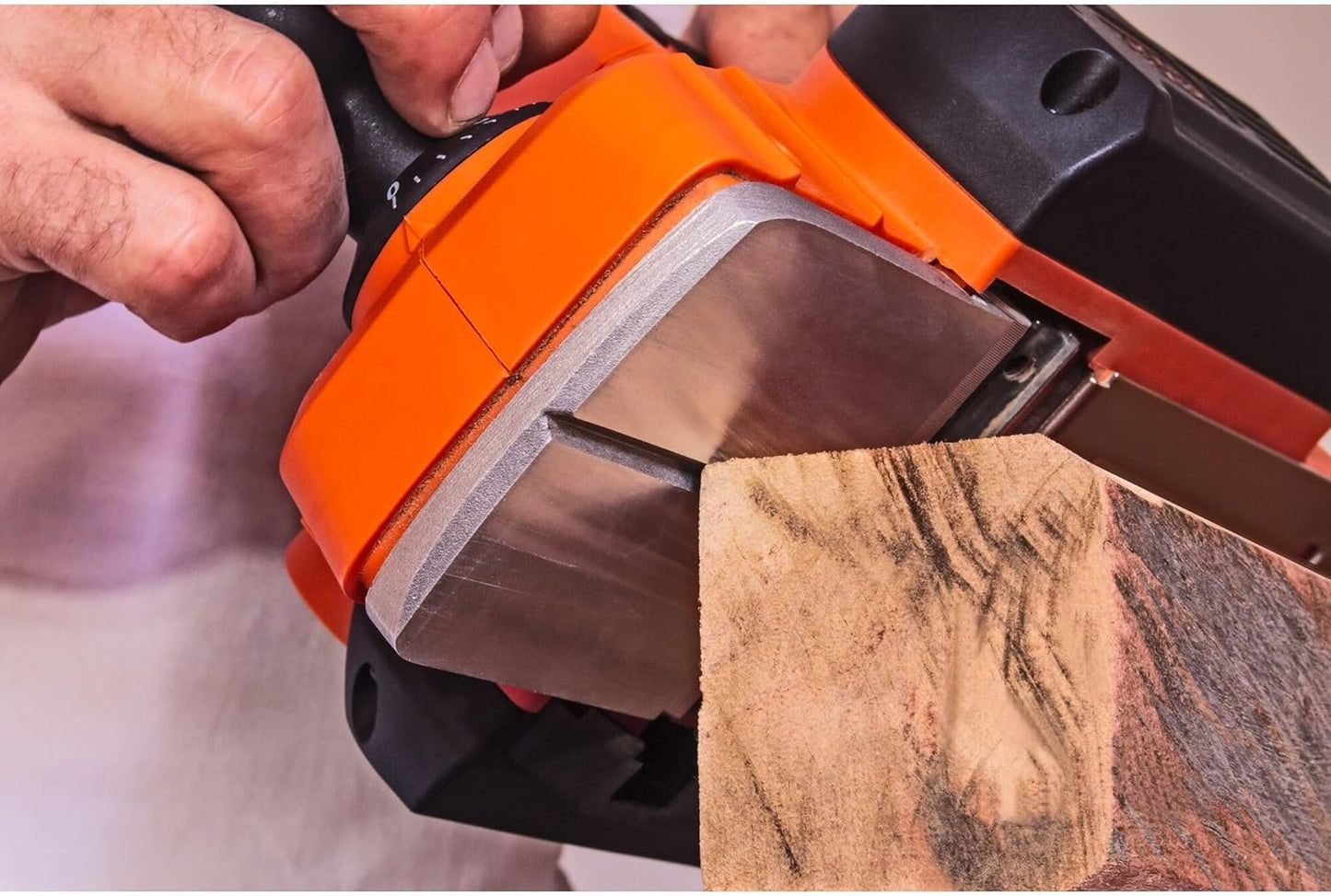 Black+Decker BEW712-QS 710W Electric Planer