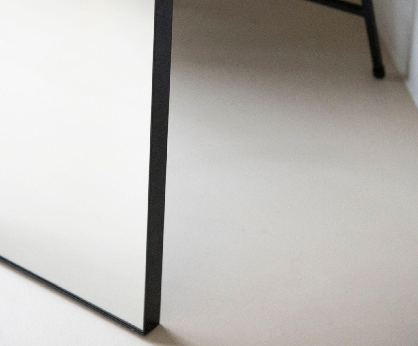 Andrea House Black Aluminum Floor Mirror 40x160cm