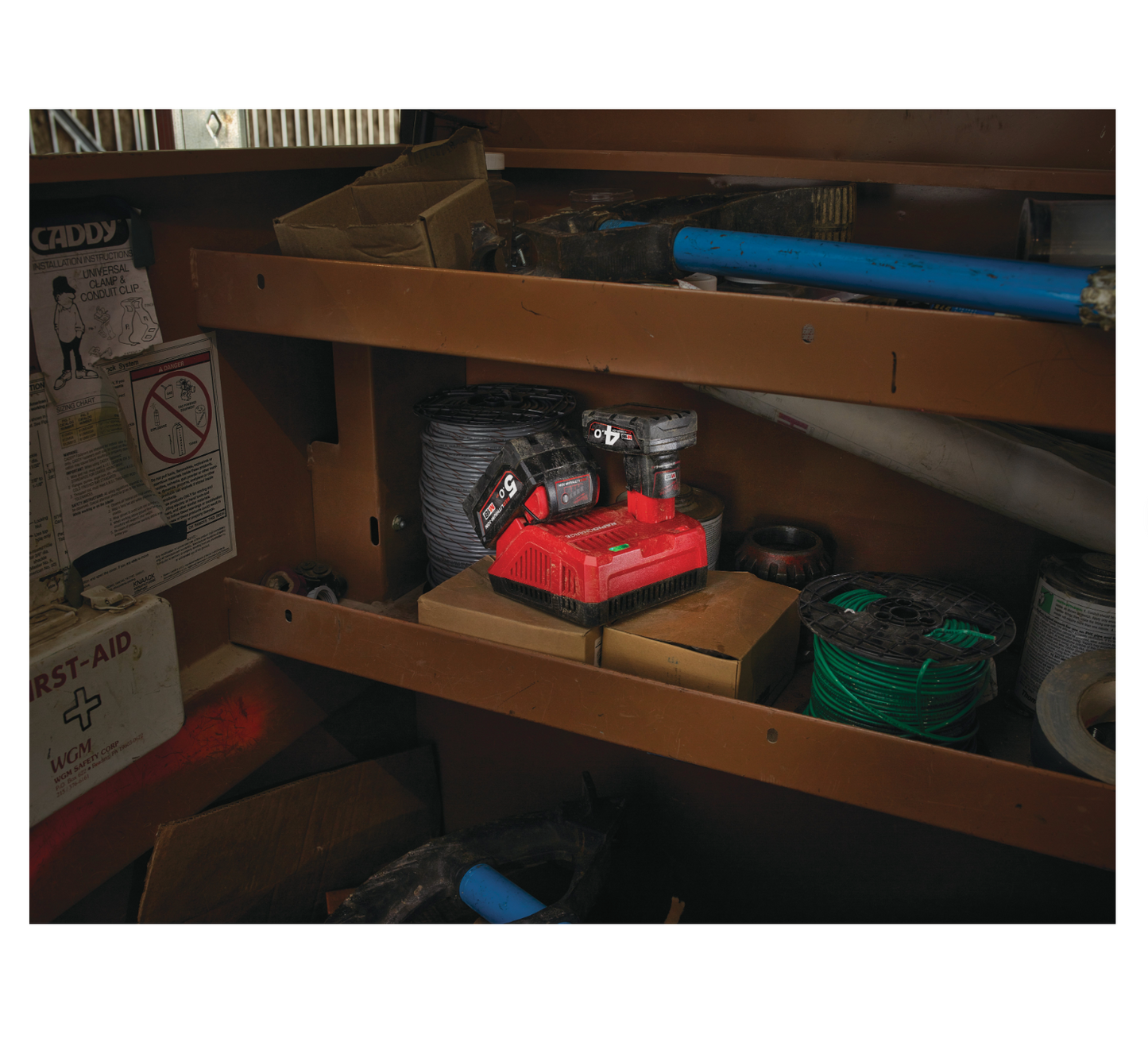 Powerpack Hammer drill + Grinder + 2bat 5Ah + Milwaukee charger with 2 M18 cases FPP2E3-502X