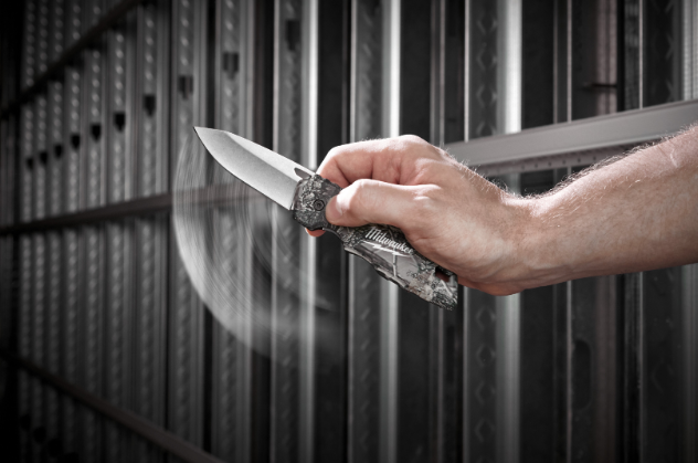 Navaja hoja afilada camuflaje FASTBACK Milwaukee