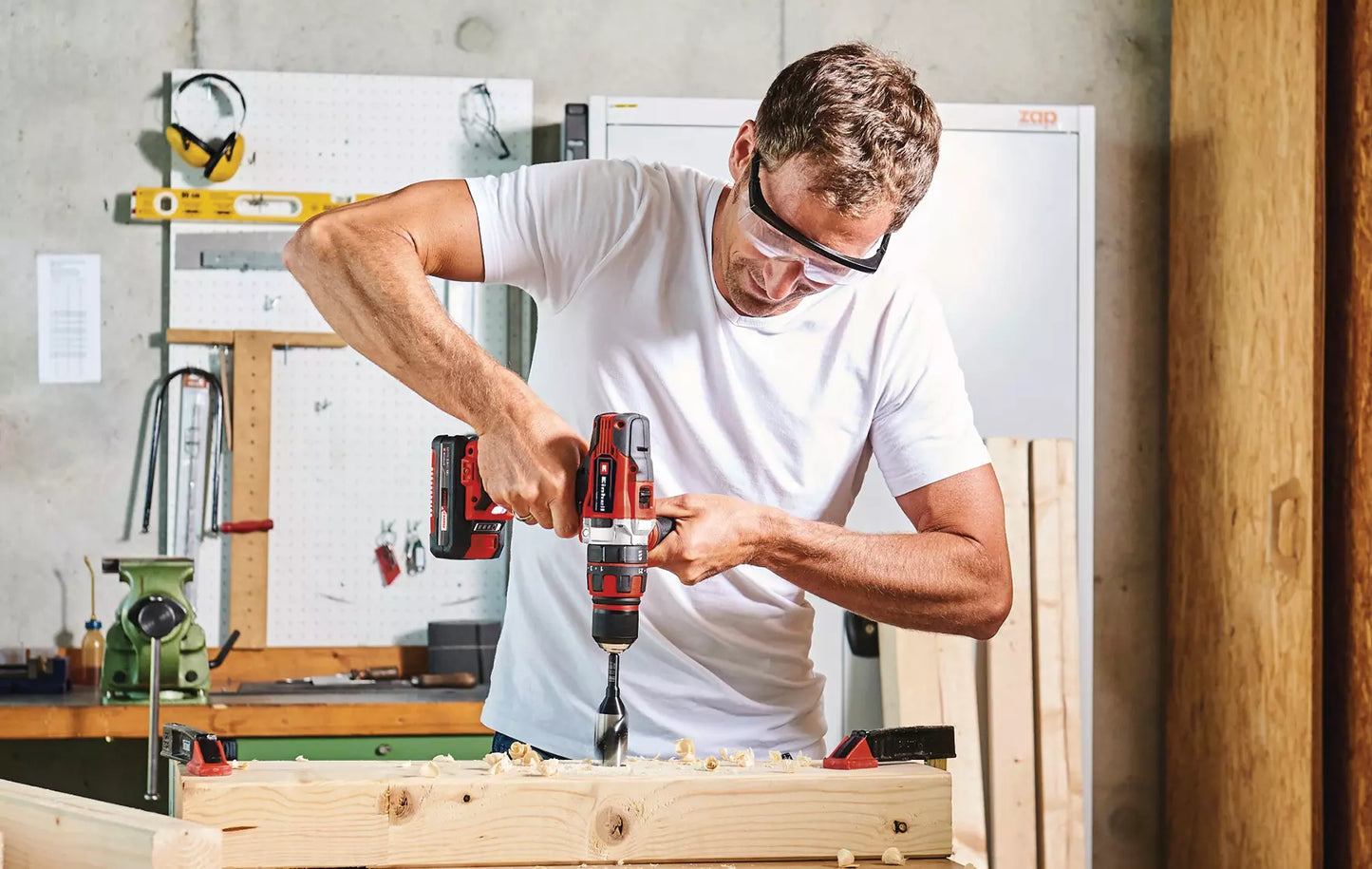 18V Drill + Hammer Drill + Grinder + 2 x 3.0Ah Batteries + Charger Set Einhell TE-TK 18/3 Li +2 (CD+AG+HD)