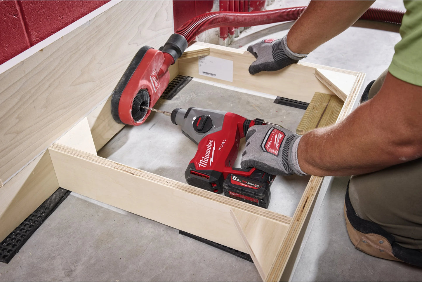 SDS-Plus M12 16mm Combination Hammer Milwaukee M12 FHAC16-0