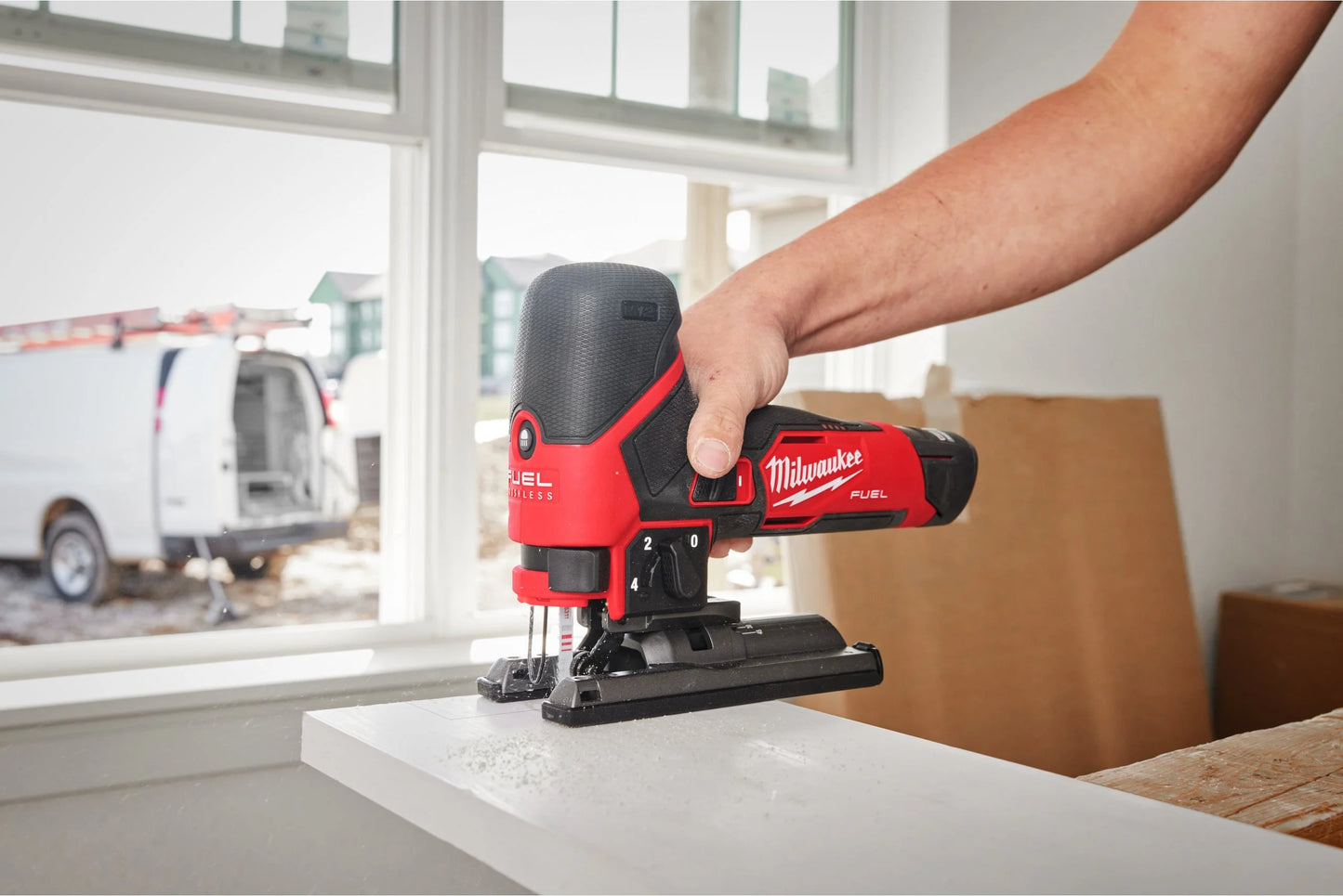 Milwaukee M12 FJS-422X Subcompact M12 FUEL Jigsaw + 2Ah Battery + 4Ah Battery + Charger + Case