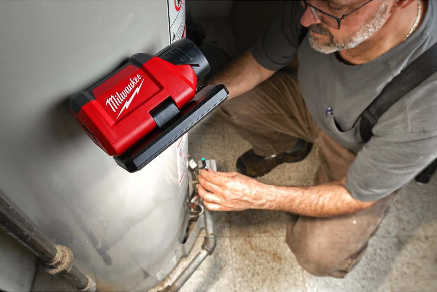 Milwaukee M12 PAL-0 Pivoting Area Light