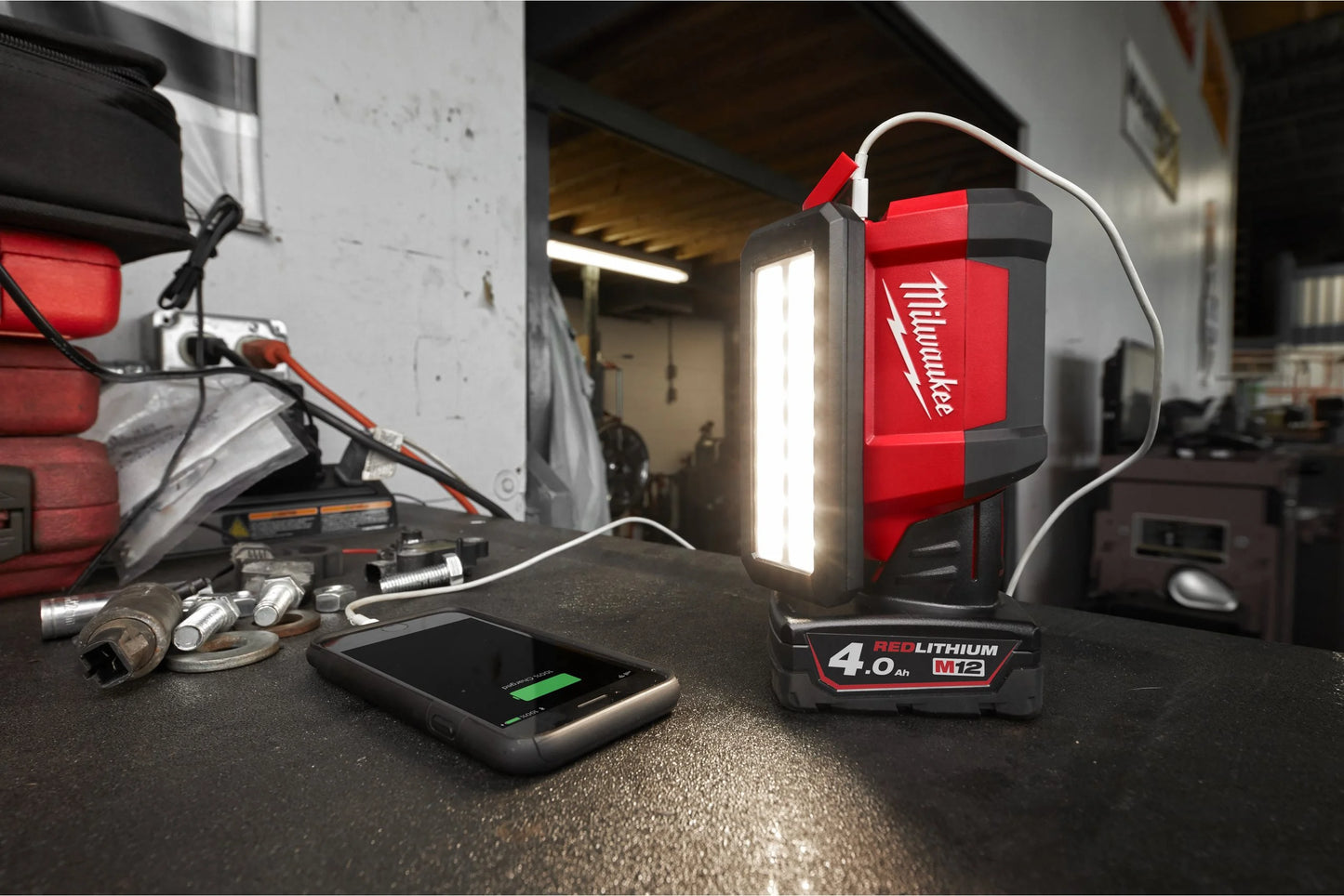 Milwaukee M12 PAL-0 Pivoting Area Light